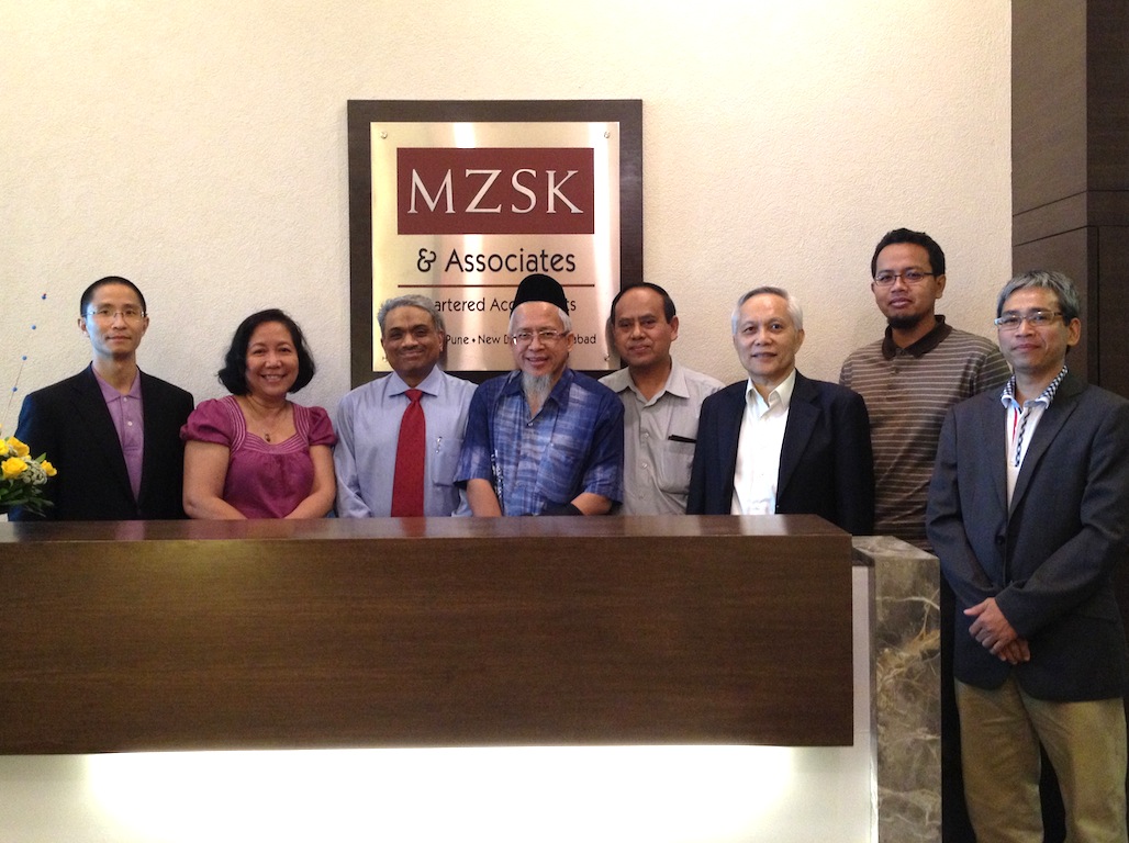 ASNAF delegates at MZSK office